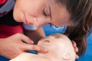 infant CPR training - The infant’s airway